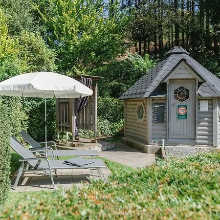 Holiday home Kraehenberg