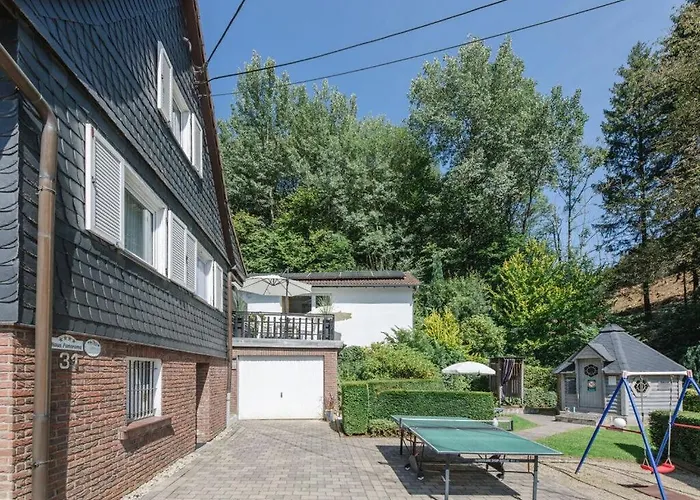 Kraehenberg 度假居 *